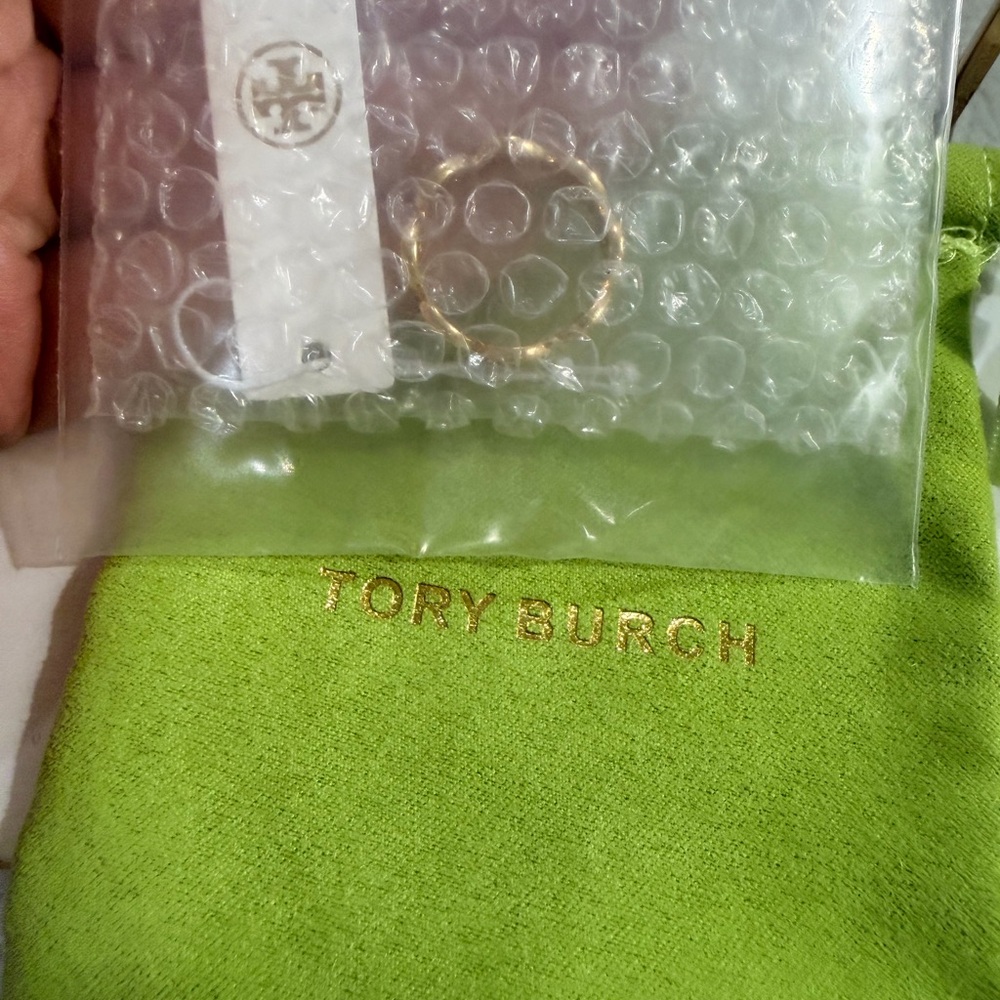 Tory Burch Miller Pavé Ring - NWT/Dust Bag SIZE 8 - Picture 8 of 8